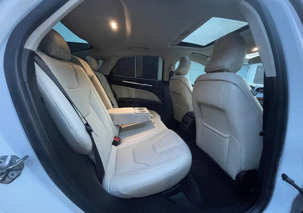 Ford Fusion cena 65900 przebieg: 103000, rok produkcji 2018 z Iława małe 191